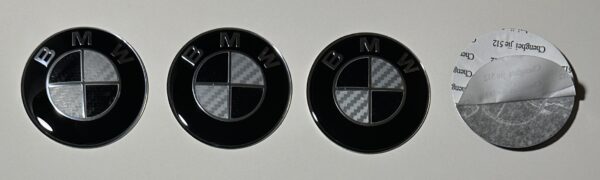 original.jpeg 4 pcs (Set) 65mm - 2.56inch Carbon Black & White BMW Wheel Center Hub Caps Stickers